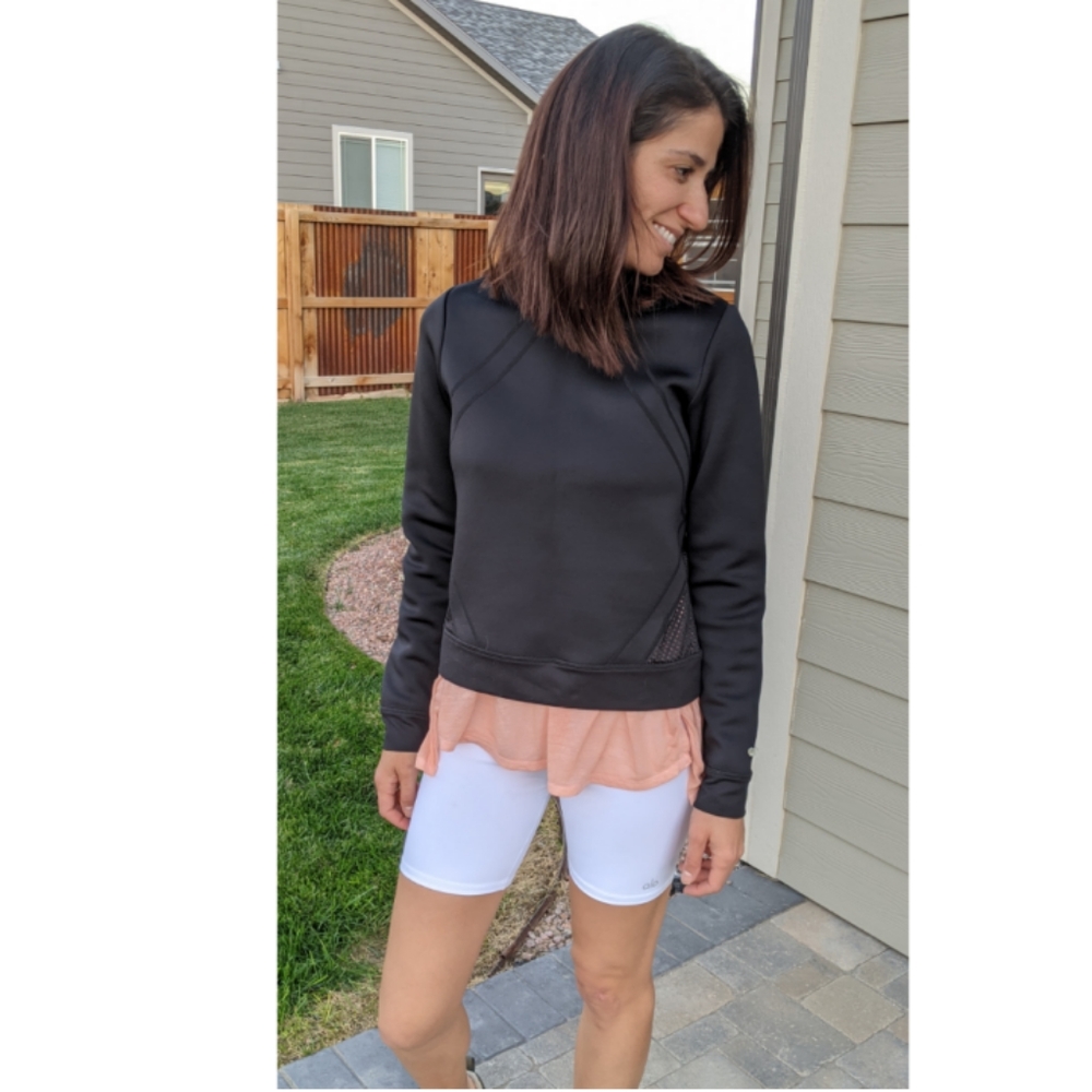 Black boxy Fabletics athletic sweater
